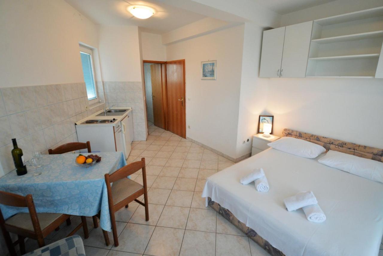 Apartman Mana, Murter Ngoại thất bức ảnh