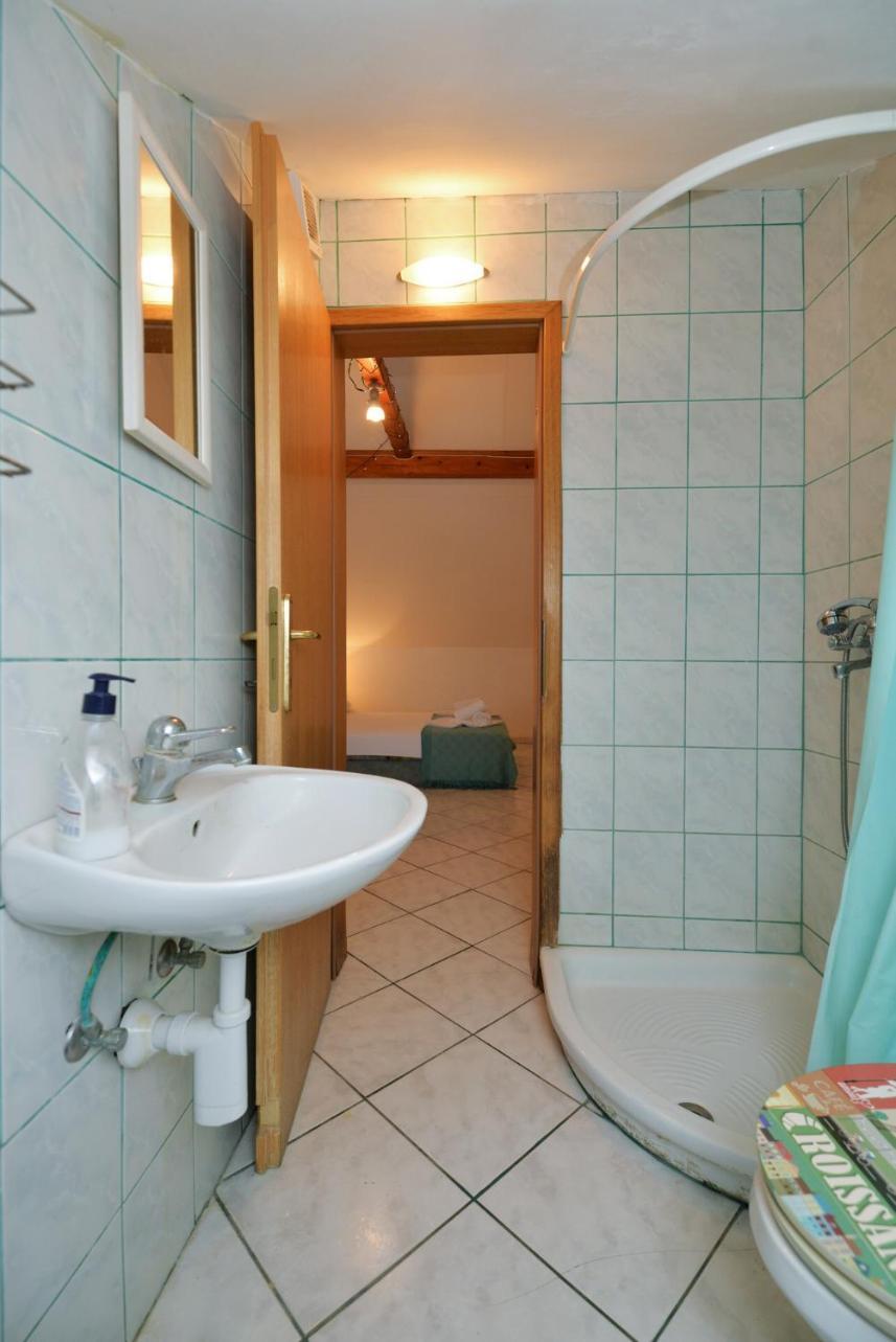 Apartman Mana, Murter Ngoại thất bức ảnh